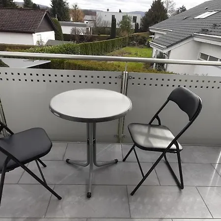 Apartment Ula's Design - Arbeitsplatz - Kuche - Parkplatz - Waschmaschine Goeppingen