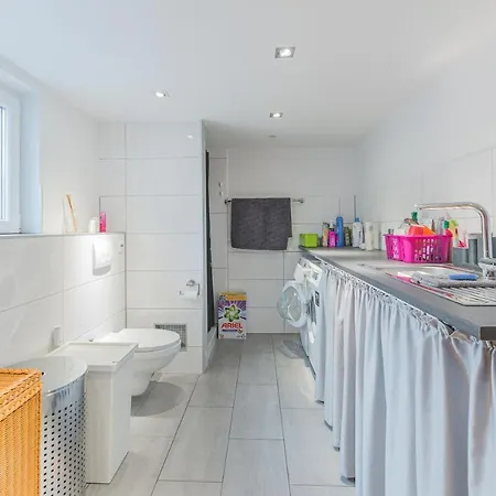 Apartment Ula's Design - Arbeitsplatz - Kuche - Parkplatz - Waschmaschine *